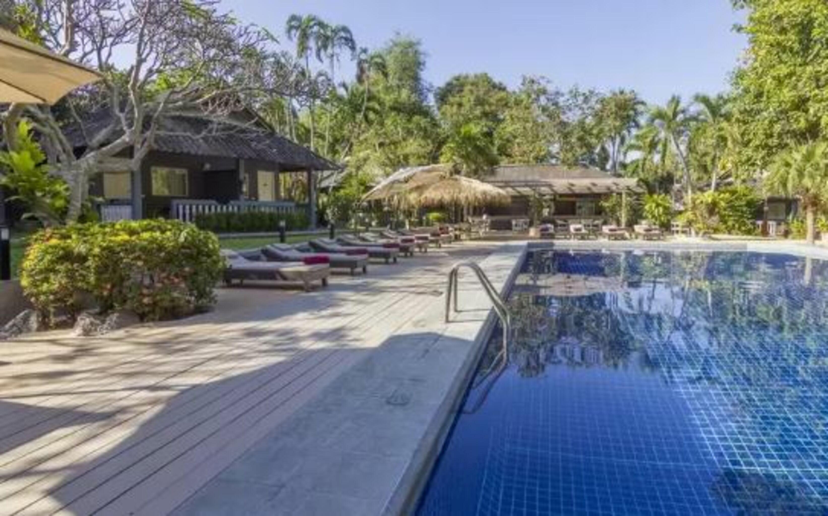 Let's Hyde Pattaya Resort&Villas - SHA EXTRA PLUS Exteriör bild