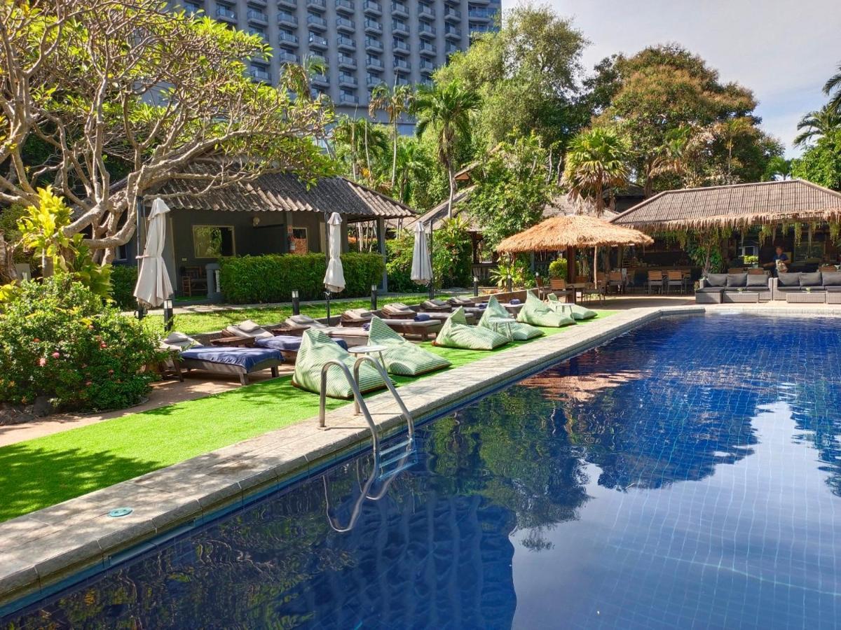 Let's Hyde Pattaya Resort&Villas - SHA EXTRA PLUS Exteriör bild