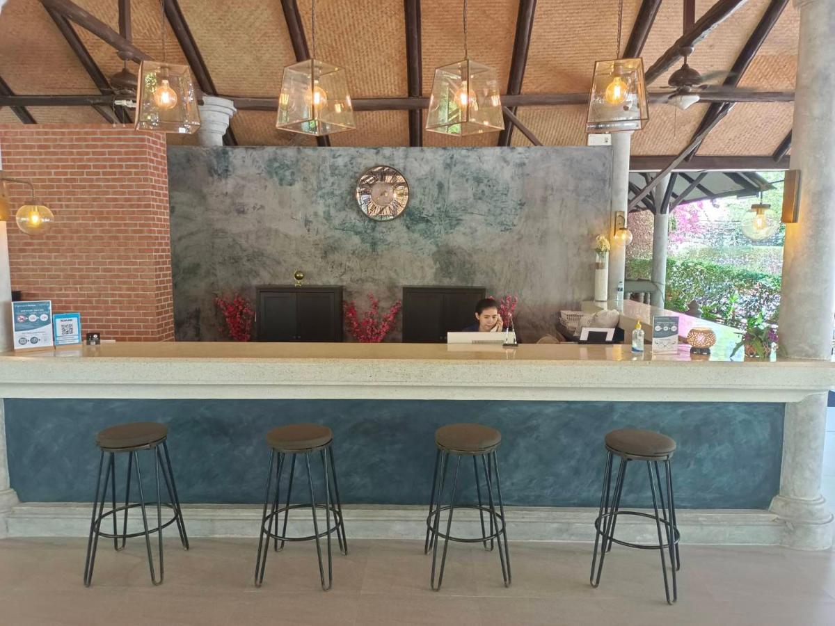 Let's Hyde Pattaya Resort&Villas - SHA EXTRA PLUS Exteriör bild