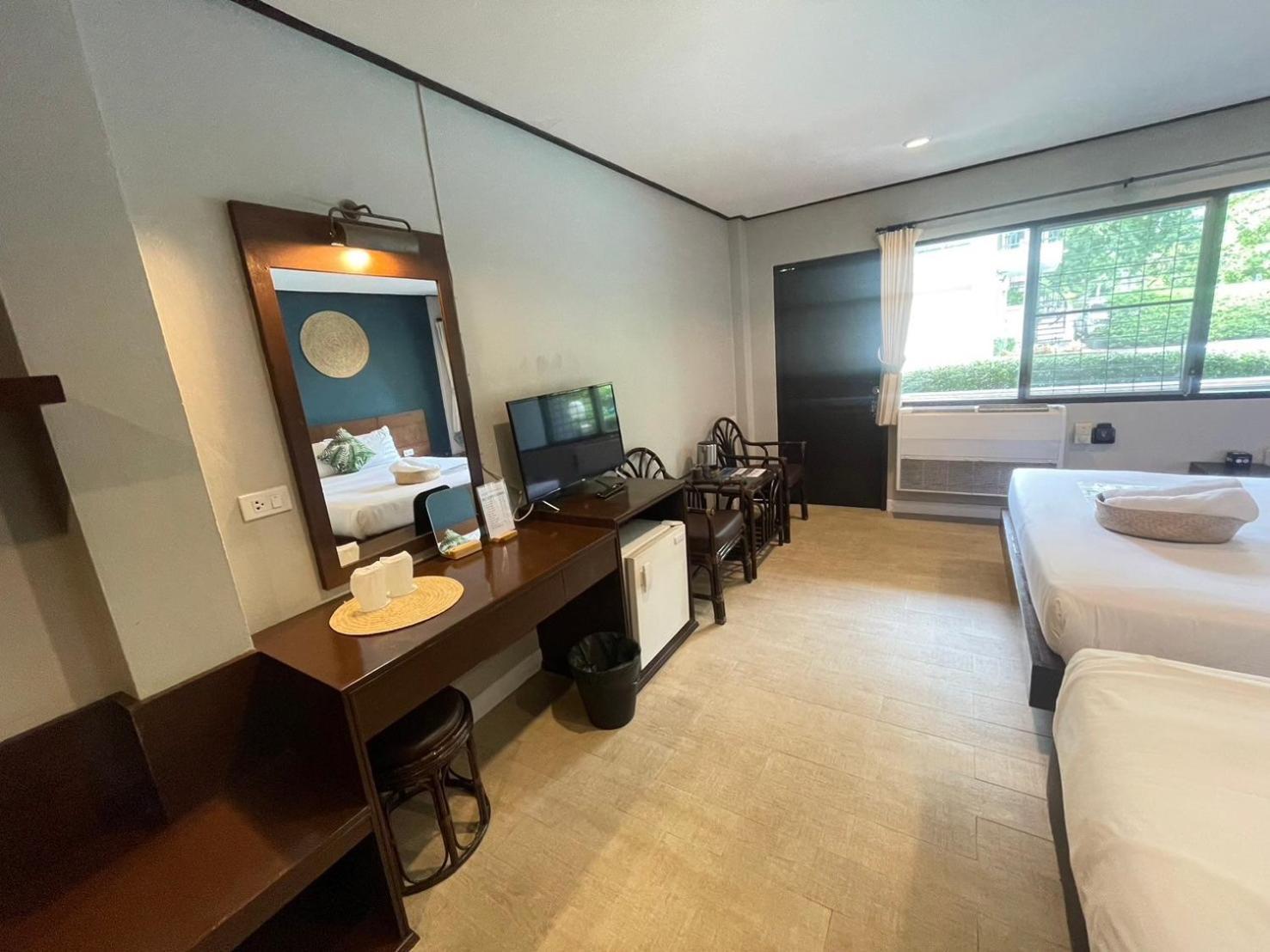Let's Hyde Pattaya Resort&Villas - SHA EXTRA PLUS Exteriör bild